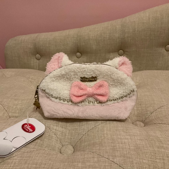 Disney Handbags - Disney Store Japan Marie The cat Aristocats bag